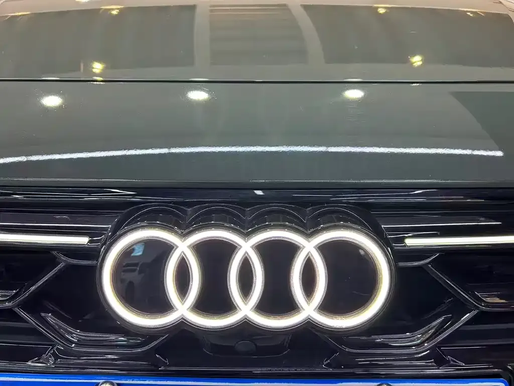 Audi A5L — фото 5