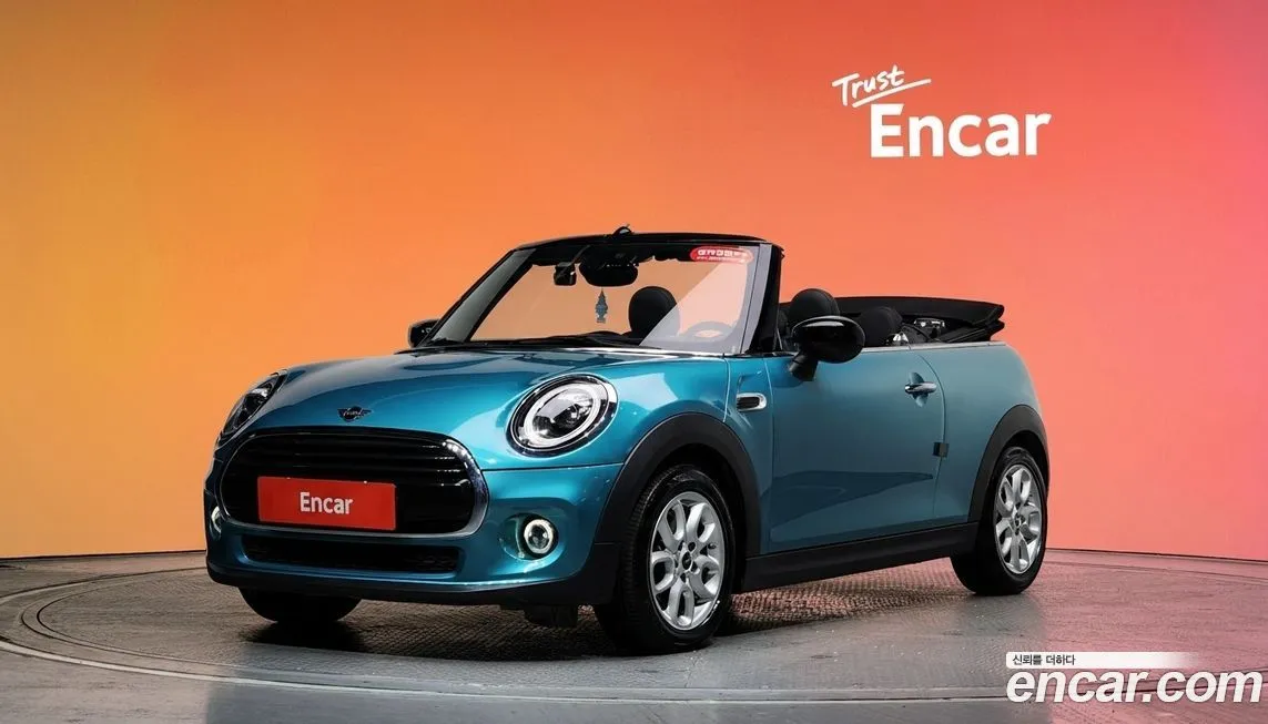 Mini Cooper Convertible — фото 1