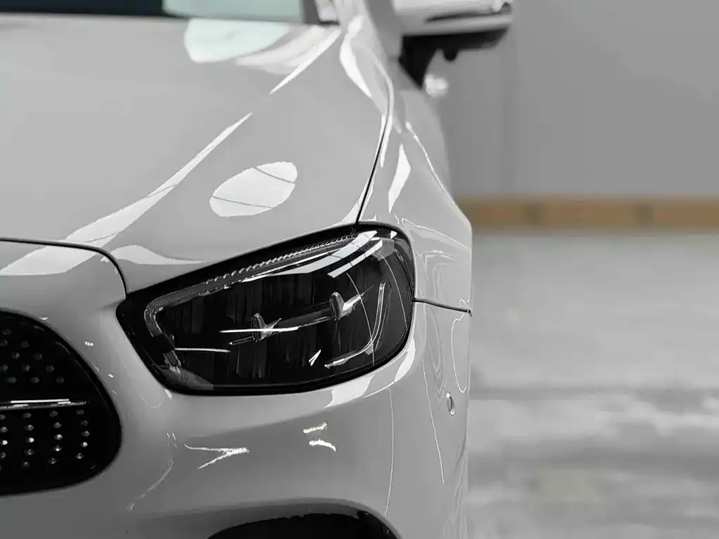 Mercedes-Benz E-Class (Import) — фото 3