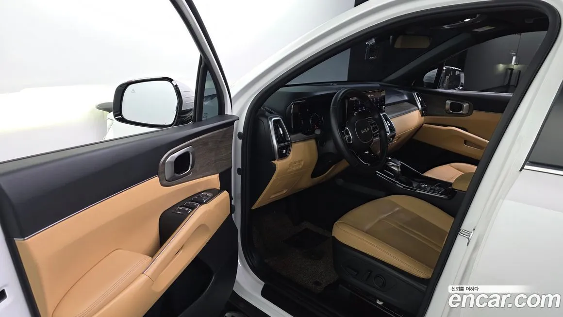 Kia Sorento — фото 9
