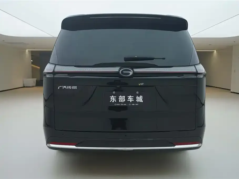 GAC Motor E8 Hybrid — фото 5