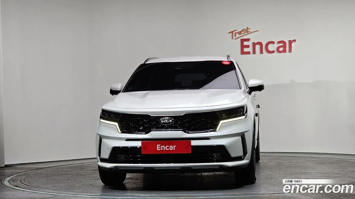 Kia Sorento — фото 5