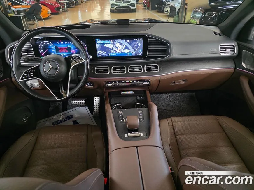 Mercedes-Benz GLS-Class — фото 7