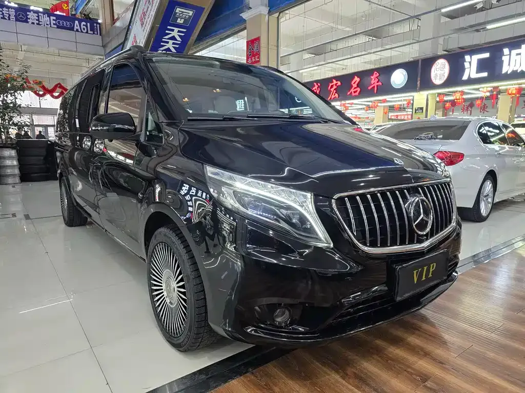 Mercedes-Benz Vito — фото 10