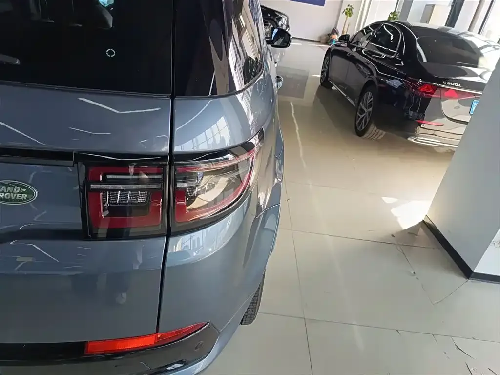 Land Rover Discovery Sport — фото 2