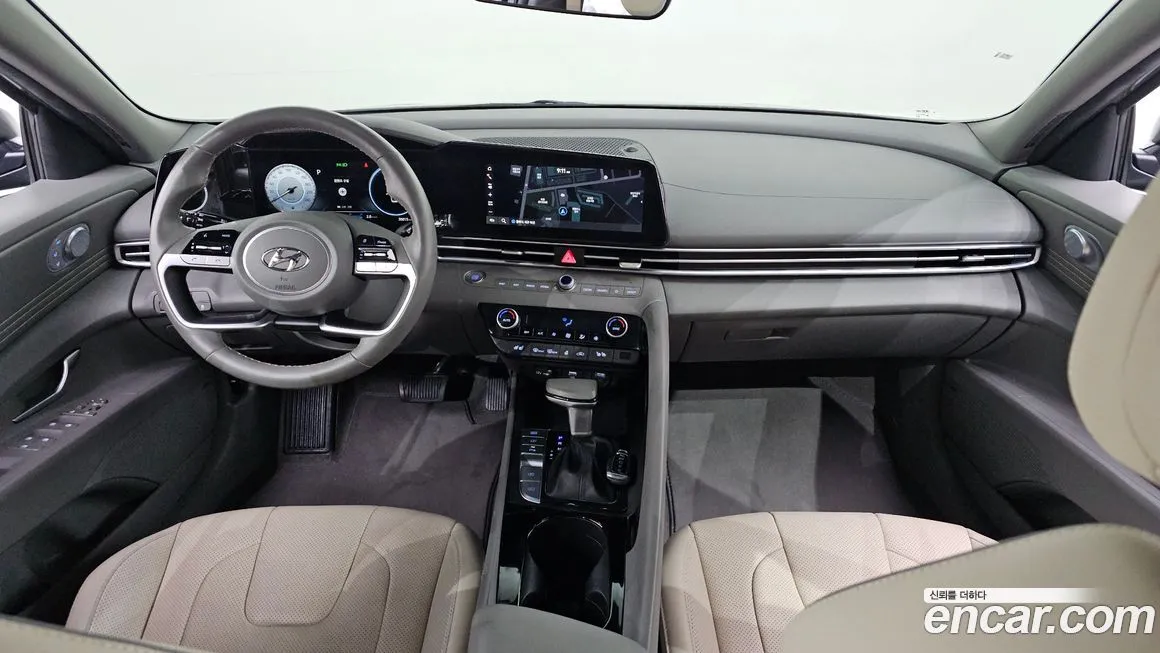 Hyundai AVANTE — фото 8