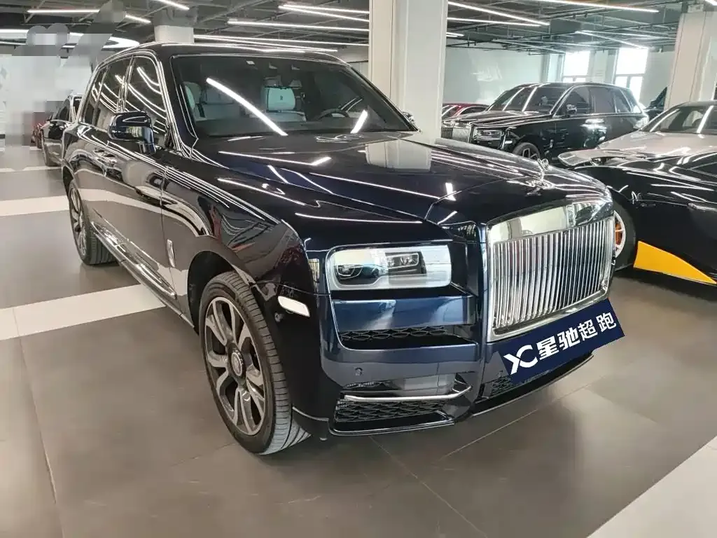Rolls-Royce Cullinan — фото 6