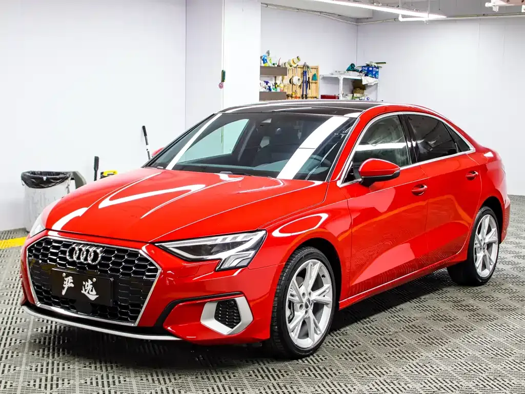 Audi A3 — фото 1