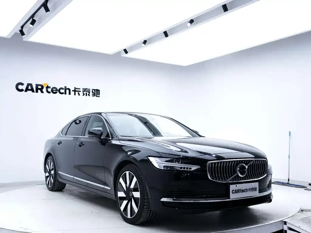 Volvo S90 PHEV — фото 4
