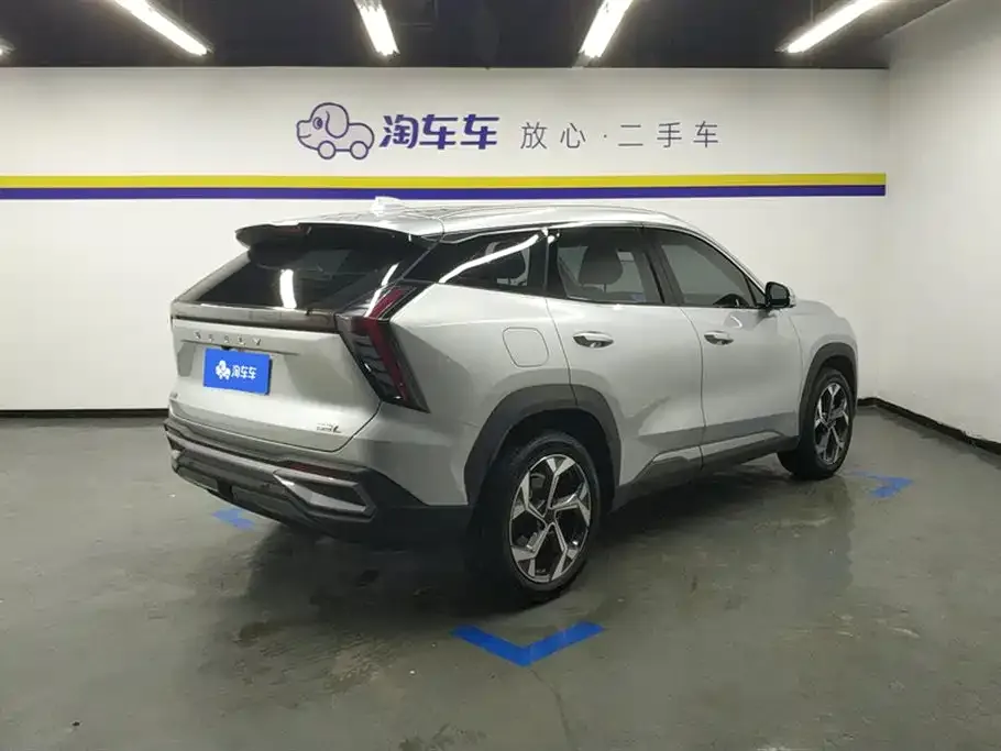 Geely Boyue L — фото 10