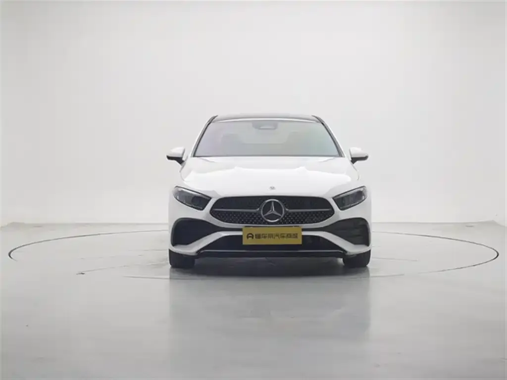 Mercedes-Benz A-Class — фото 7