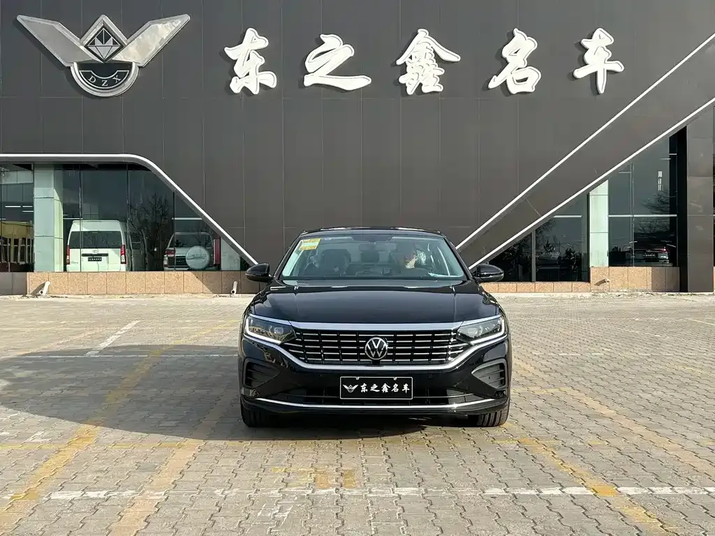 Volkswagen Passat — фото 4