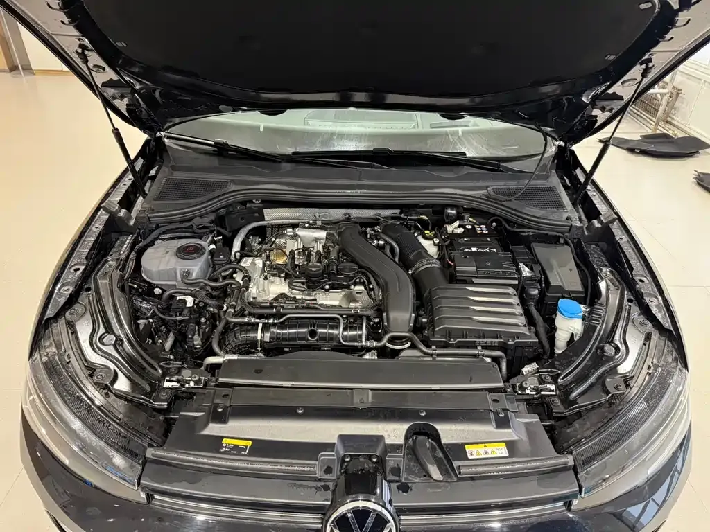 Volkswagen Passat — фото 6