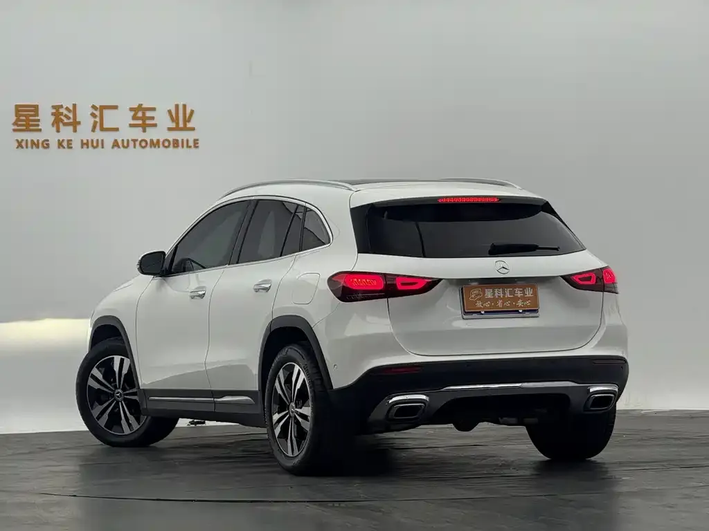 Mercedes-Benz GLA — фото 4