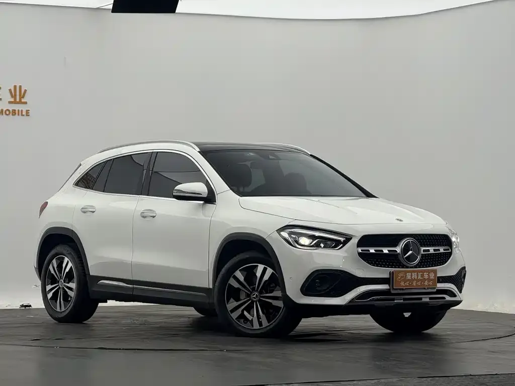 Mercedes-Benz GLA — фото 7