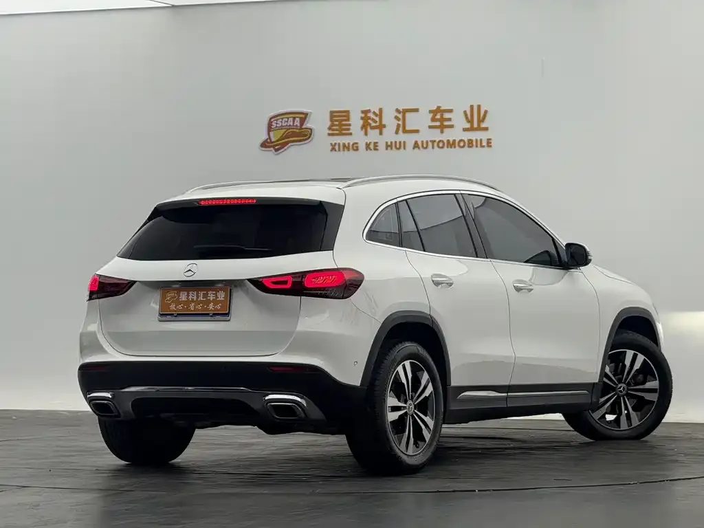 Mercedes-Benz GLA — фото 5