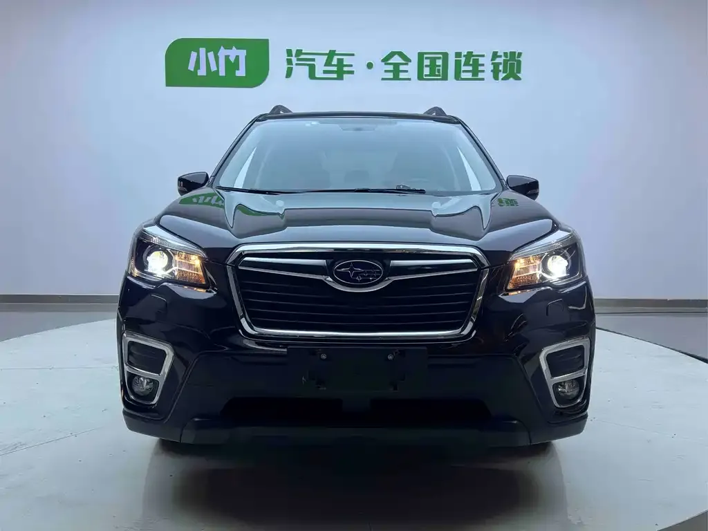 Subaru Forester — фото 8