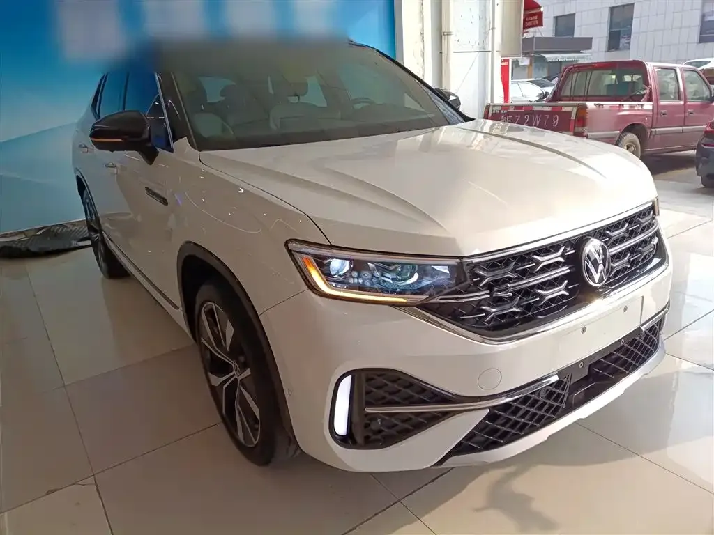 Volkswagen X — фото 4