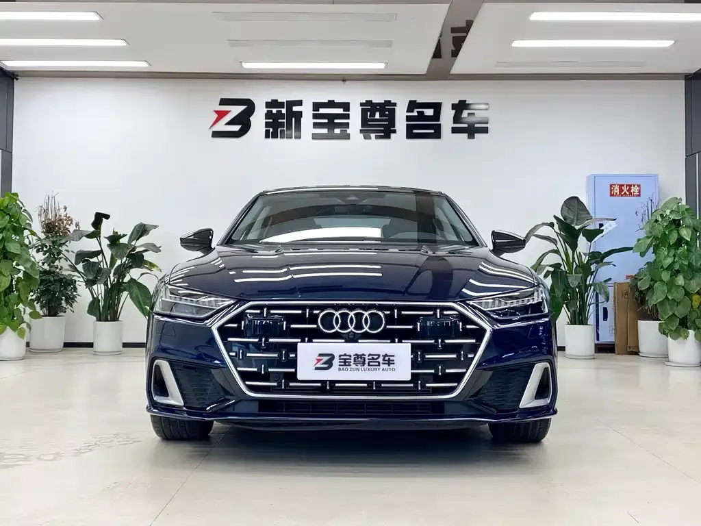 Audi A7L — фото 3