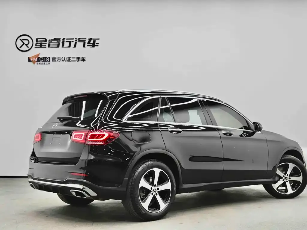 Mercedes-Benz GLC — фото 7