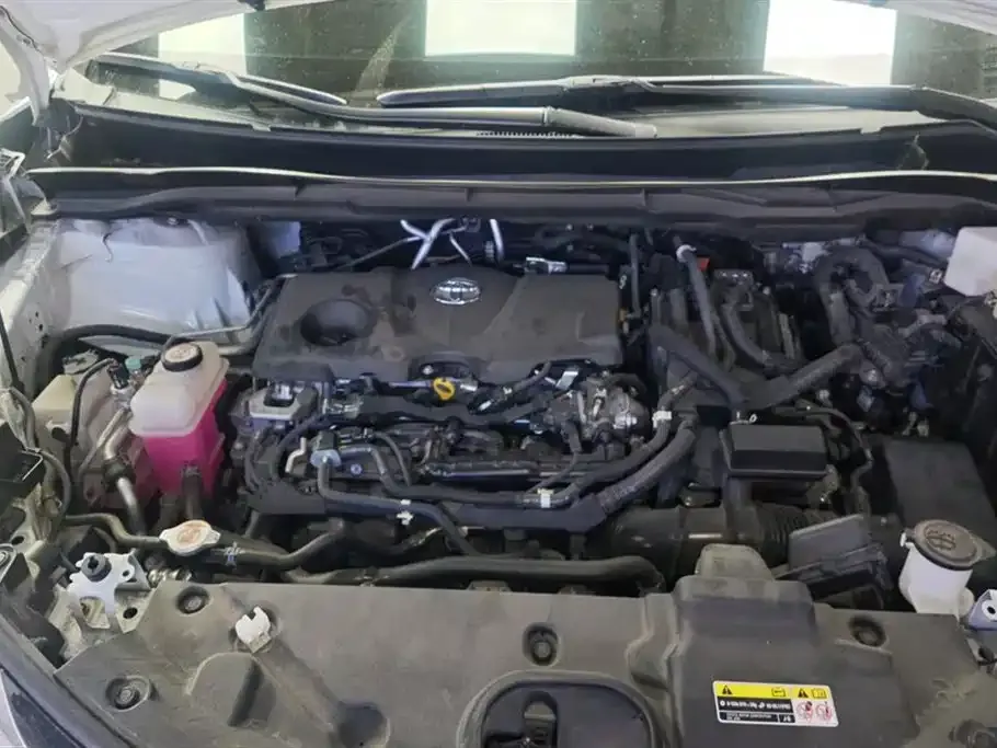 Toyota Granvia — фото 7