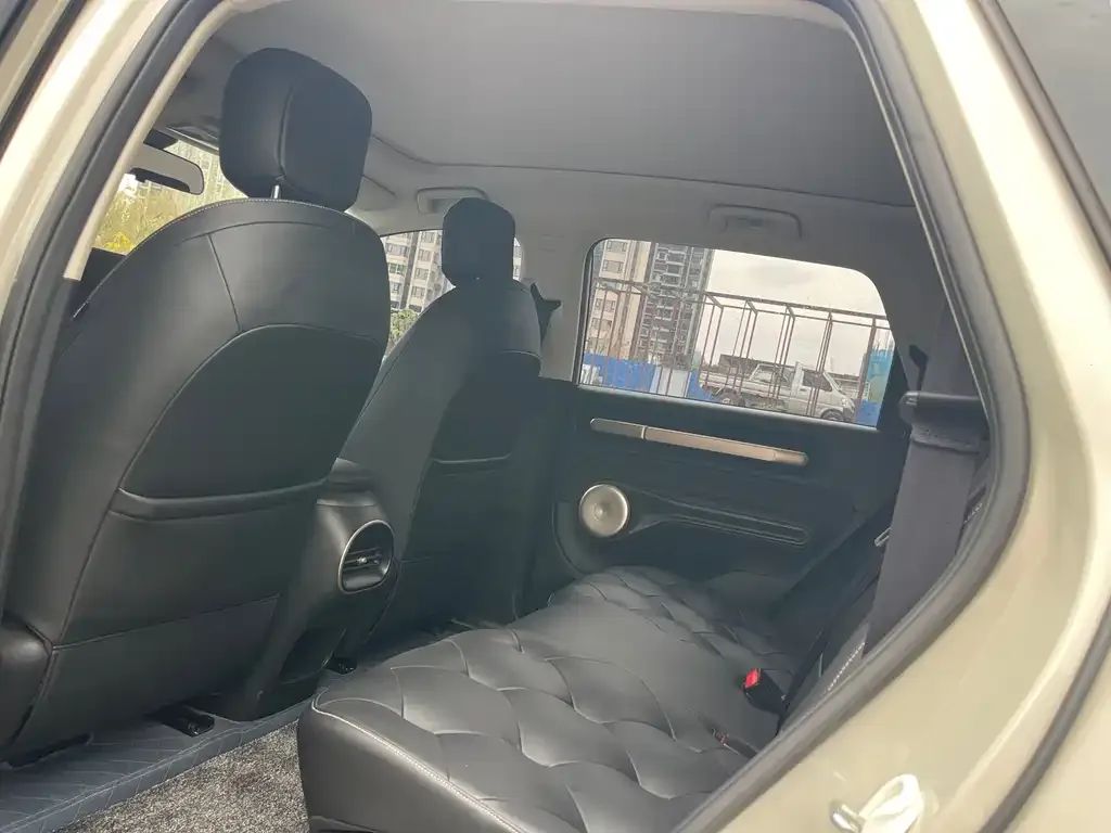 Baojun Yunduo — фото 2