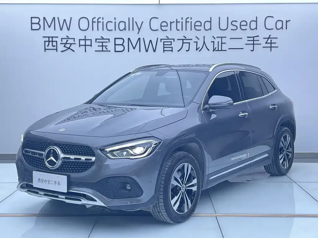 Mercedes-Benz GLA — фото 1