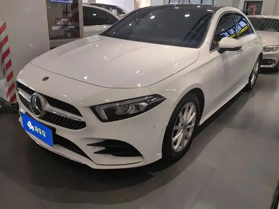 Mercedes-Benz A-Class — фото 1