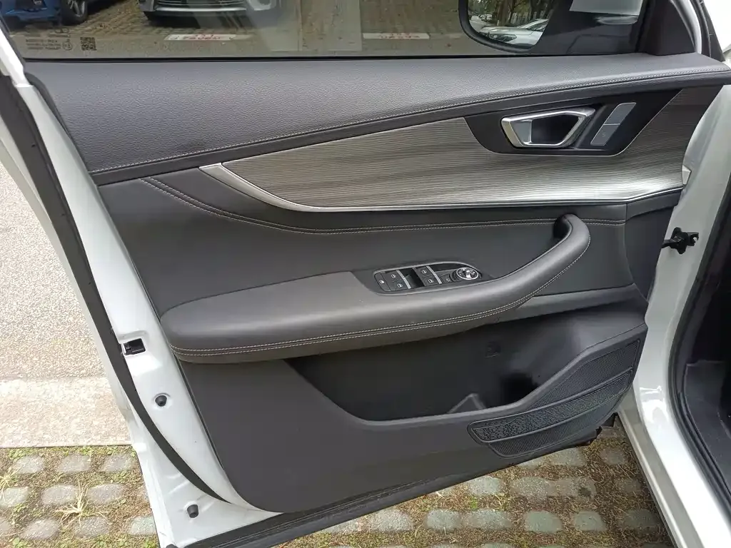 Chery Tiggo 8 PLUS — фото 7
