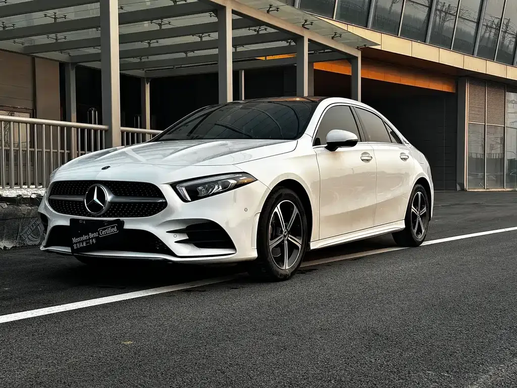 Mercedes-Benz A-Class — фото 1