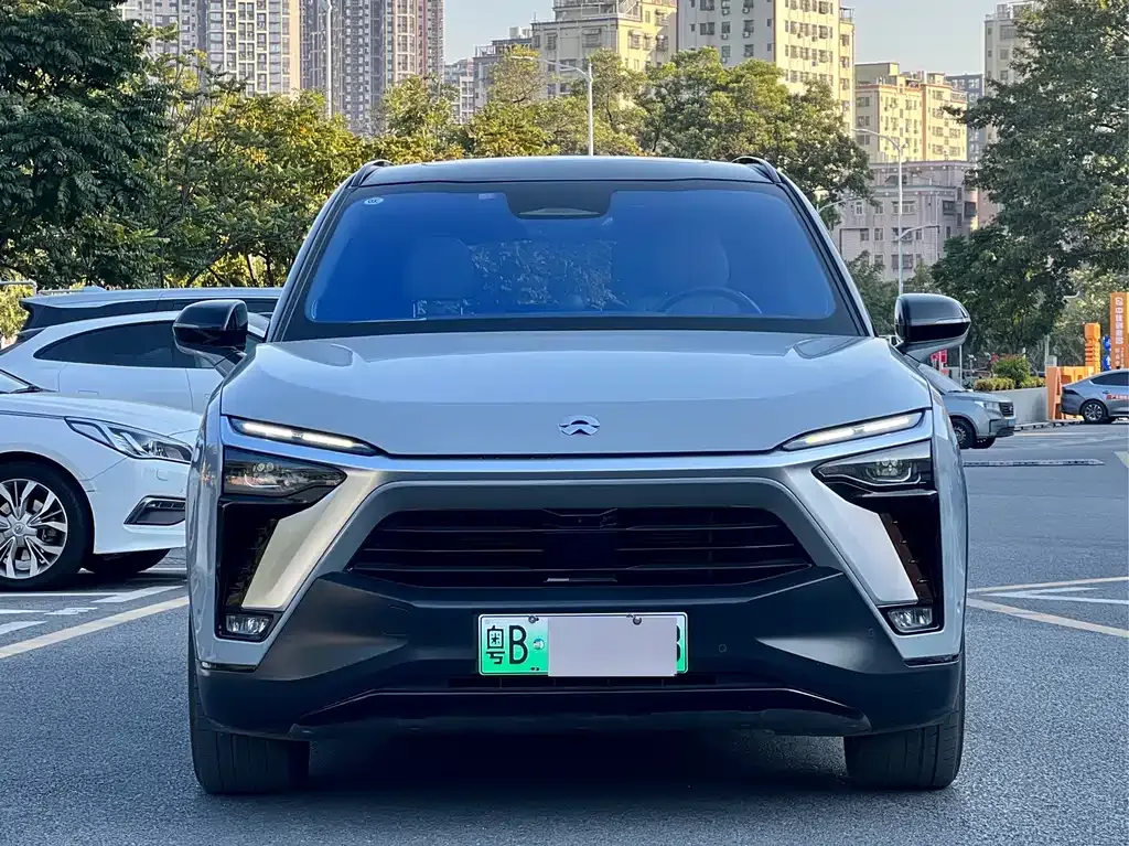 NIO ES8 — фото 4