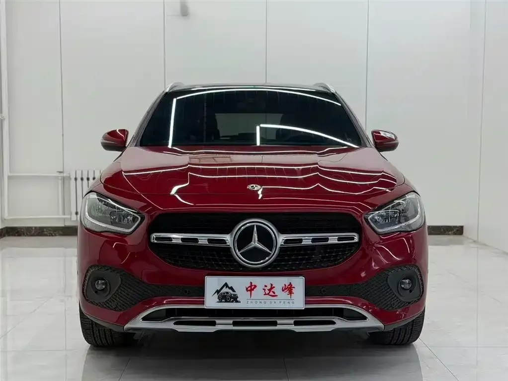 Mercedes-Benz GLA — фото 6