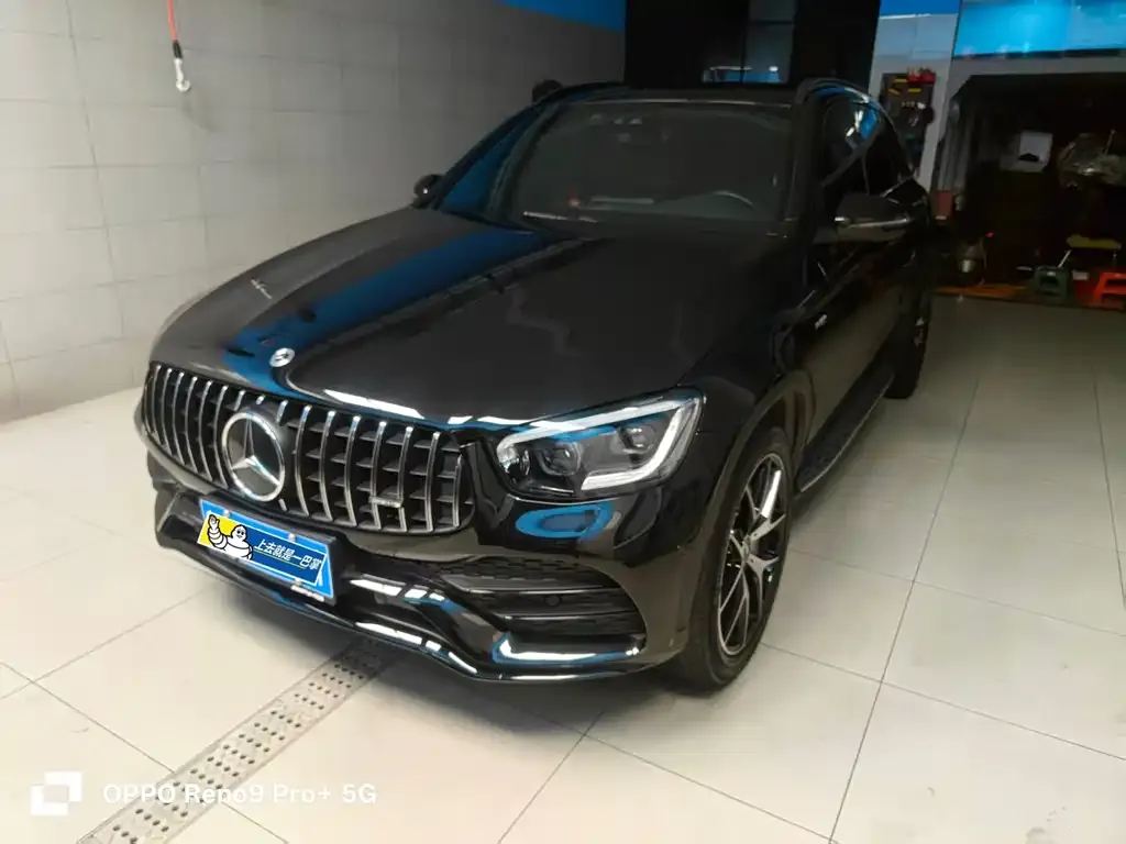 Mercedes-Benz GLC AMG — фото 1
