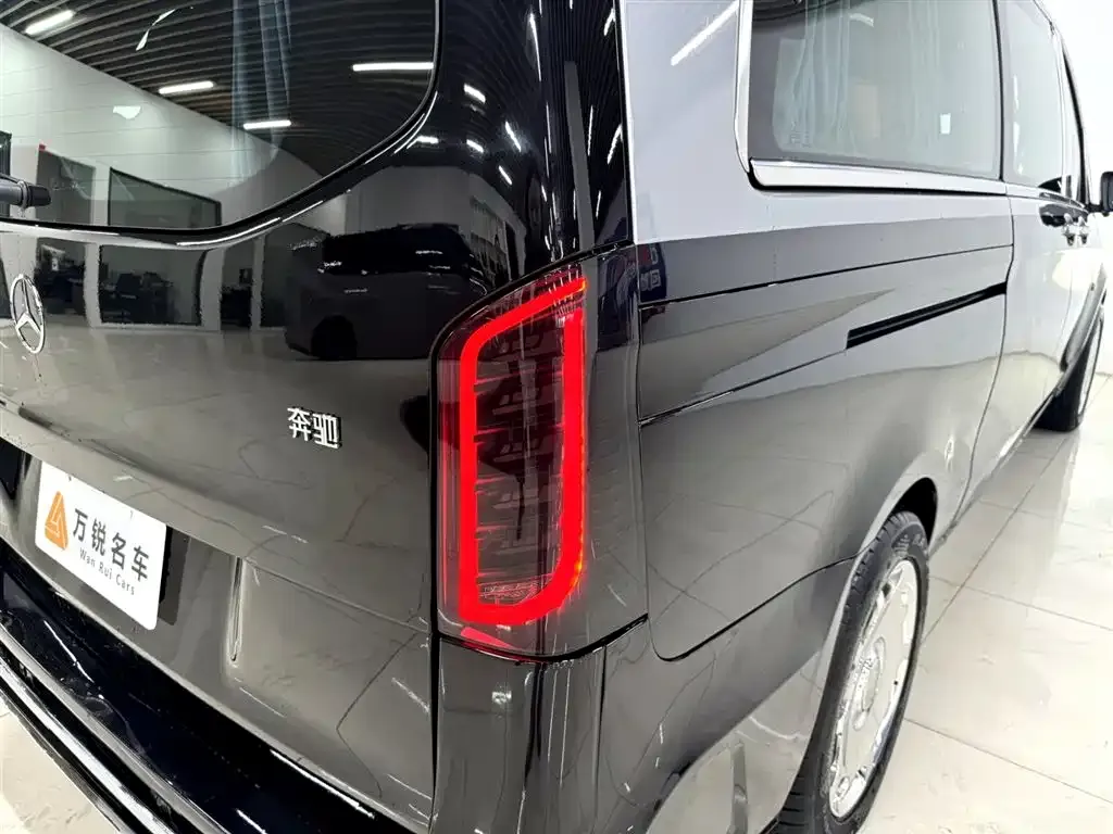 Mercedes-Benz Vito — фото 7