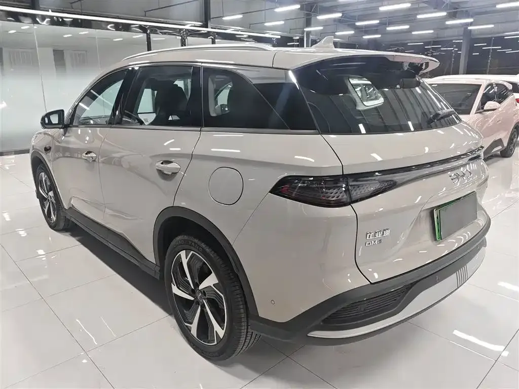 BYD Seal 05 DM-i — фото 2