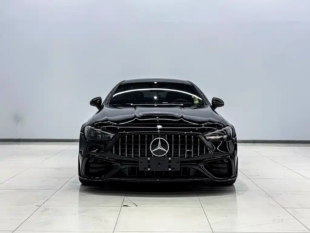 Mercedes-Benz CLE AMG — фото 1