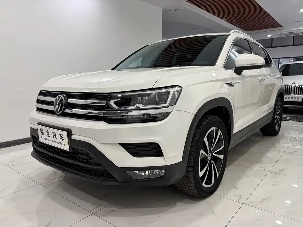Volkswagen Tharu — фото 1