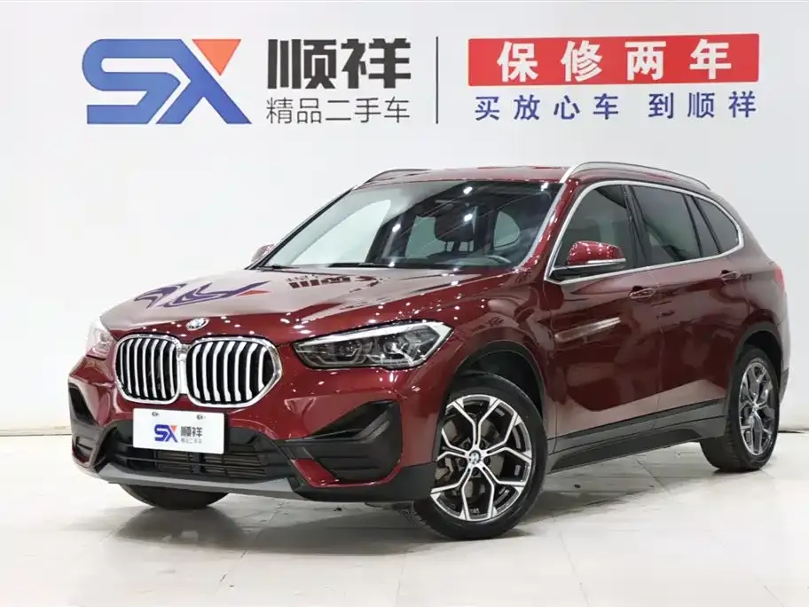BMW X1 — фото 1