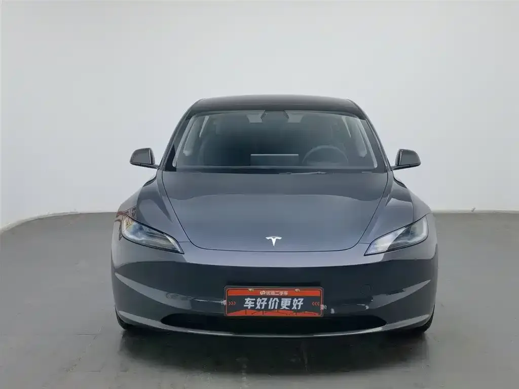 Tesla Model 3 — фото 2