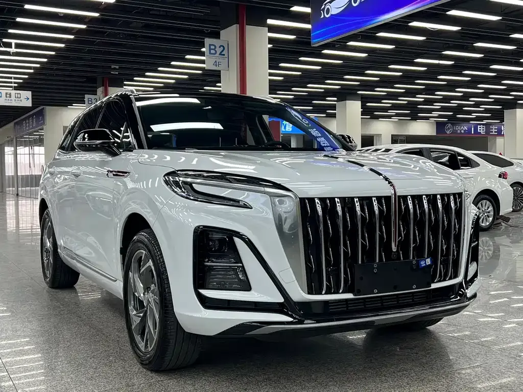Hongqi HS3 PHEV — фото 6
