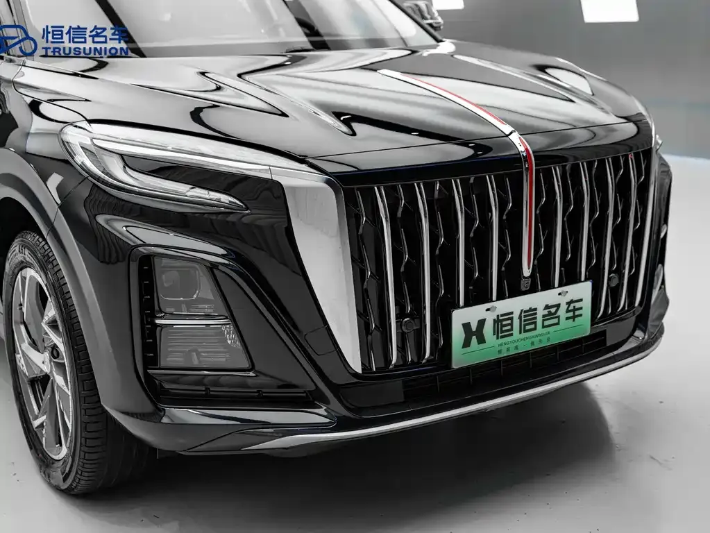 Hongqi HS3 PHEV — фото 4