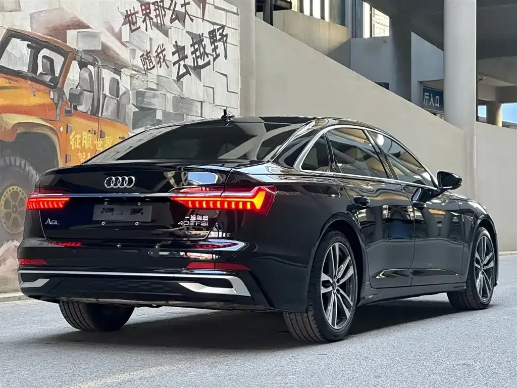 Audi A6L — фото 8