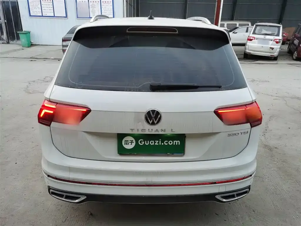 Volkswagen Tiguan L — фото 2