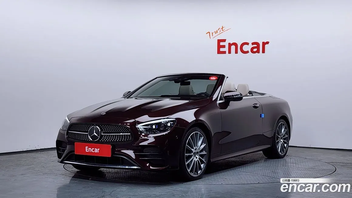 Mercedes-Benz E-Class — фото 1