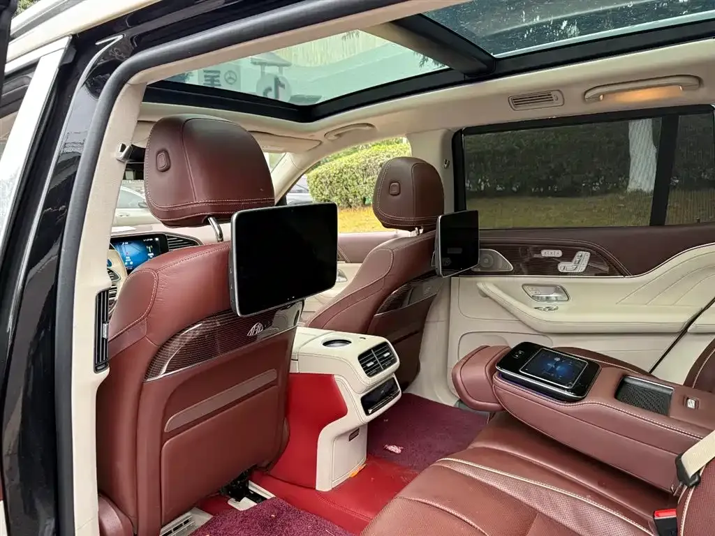 Mercedes-Benz GLS — фото 3