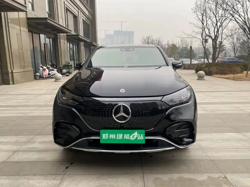 Mercedes-Benz EQE SUV — фото 2