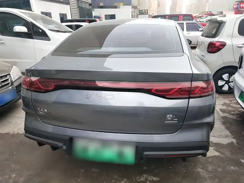 BYD Qin L — фото 8