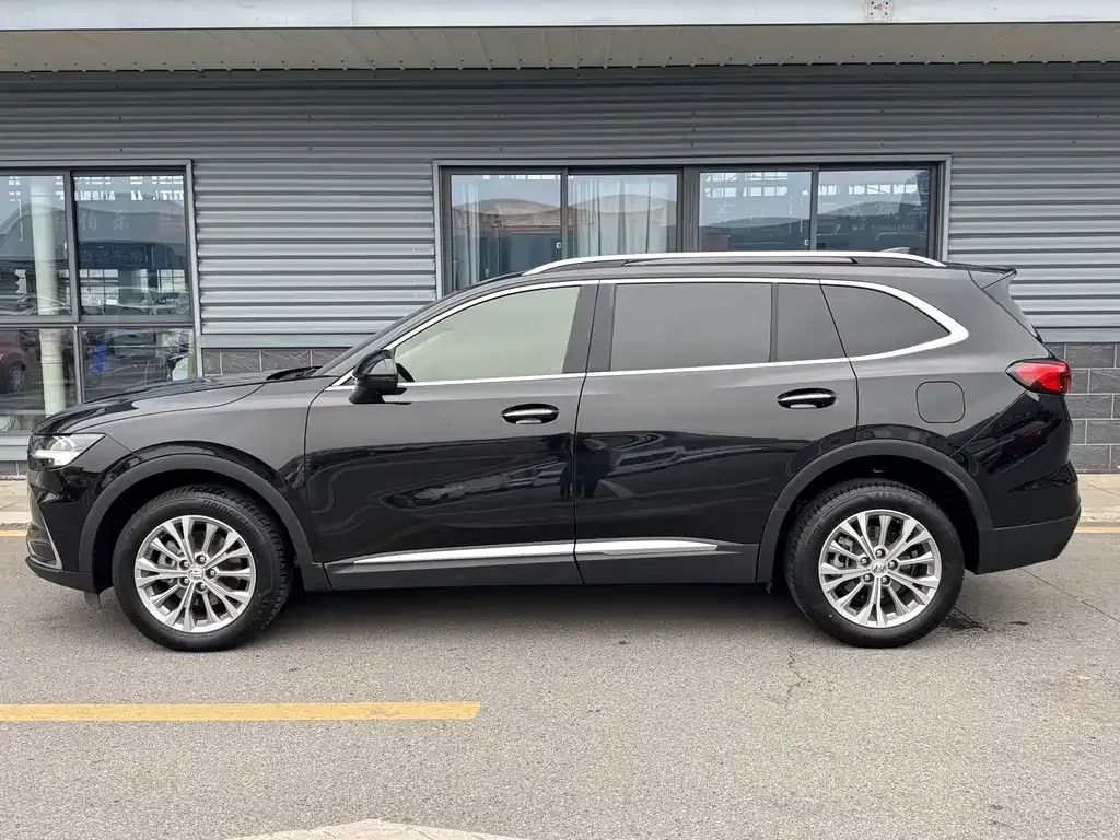 Buick Envision Plus — фото 7