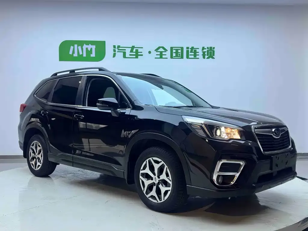 Subaru Forester — фото 9