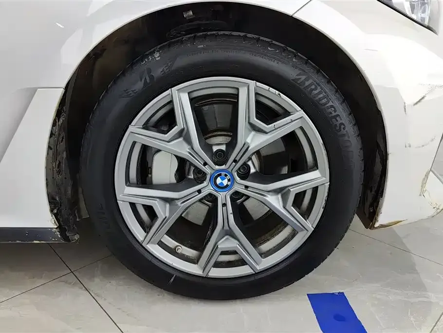 BMW i3 — фото 9